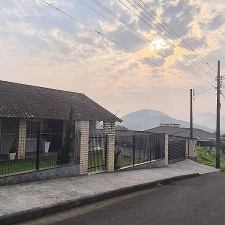 Casa Aconchegante Em Pomerode Exterior foto
